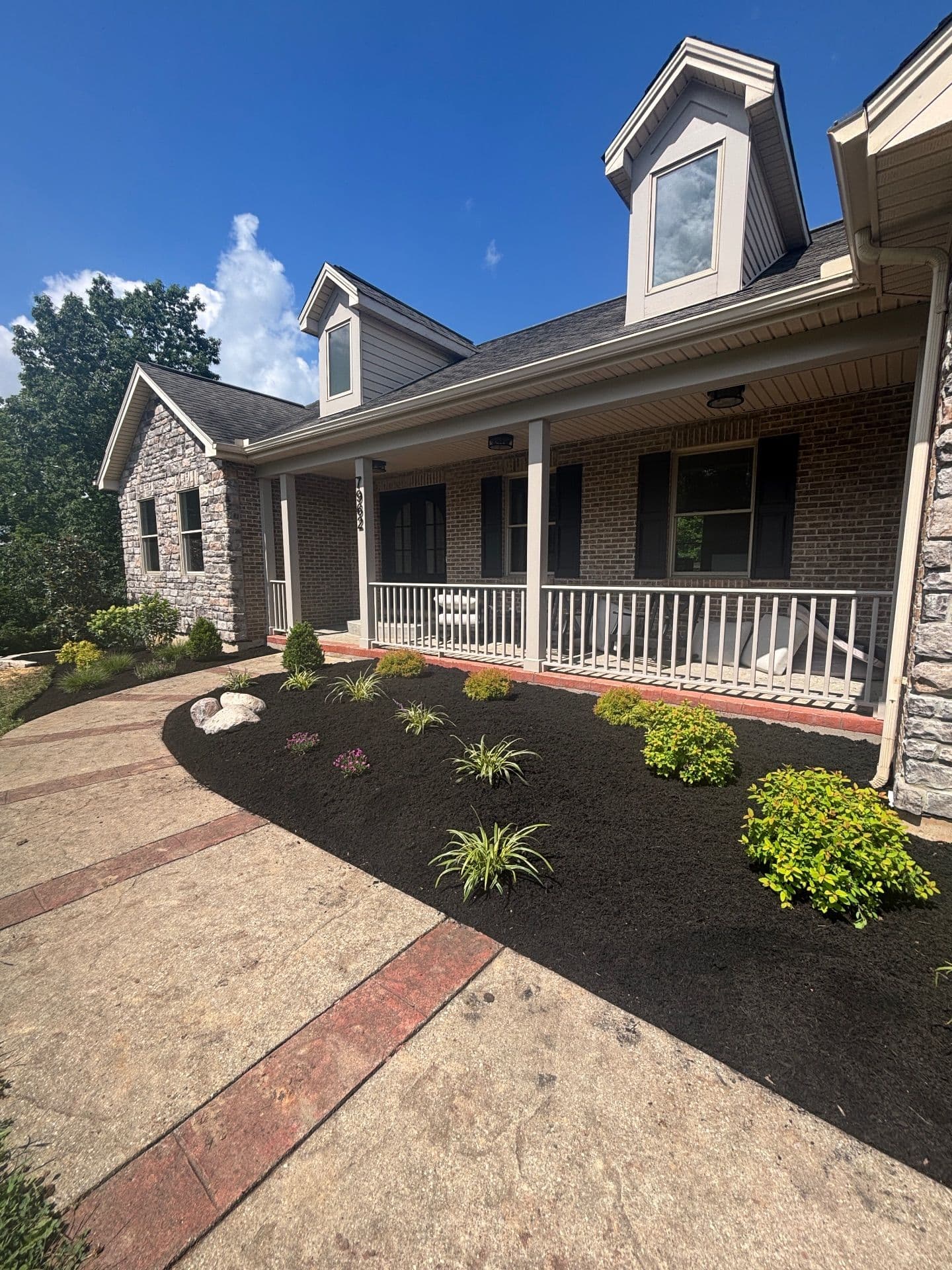 Gallery photos for Revitalize Your Home with Our Landscaping Expertise: Image #9