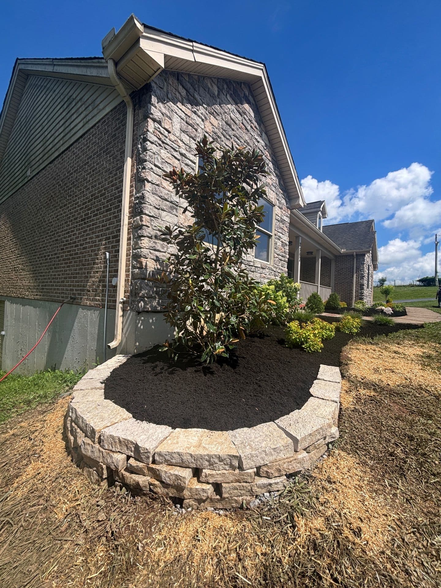 Gallery photos for Revitalize Your Home with Our Landscaping Expertise: Image #5