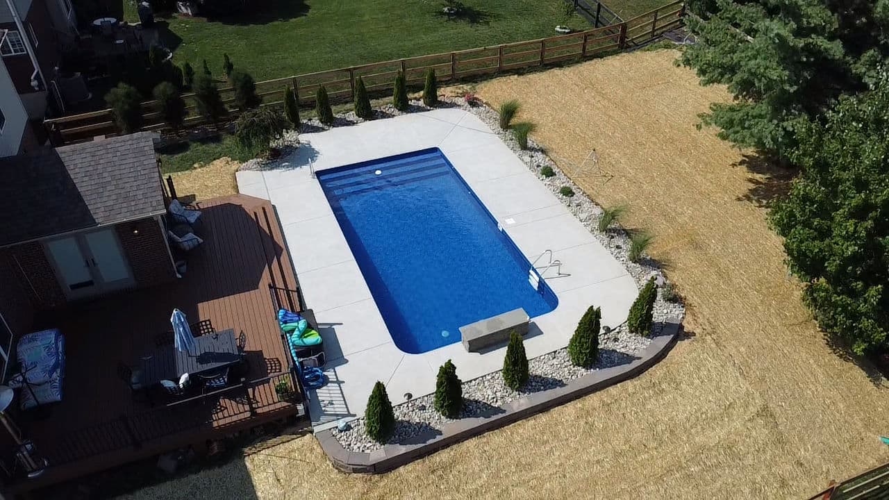 Gallery photos for Backyard Paradise with Poolside Landscaping: Image #1
