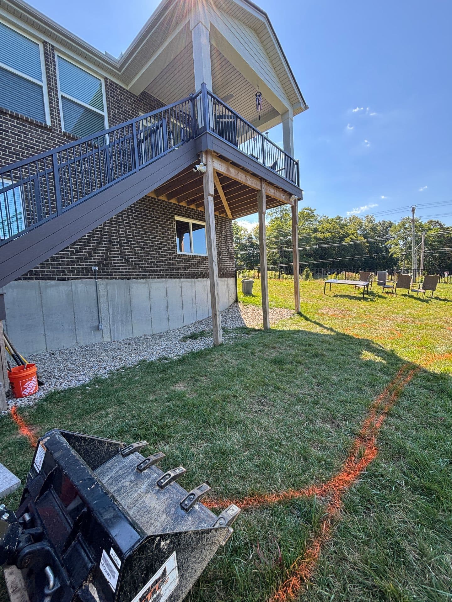 Gallery photos for Impressive Backyard Makeover with Paver Patio: Image #7