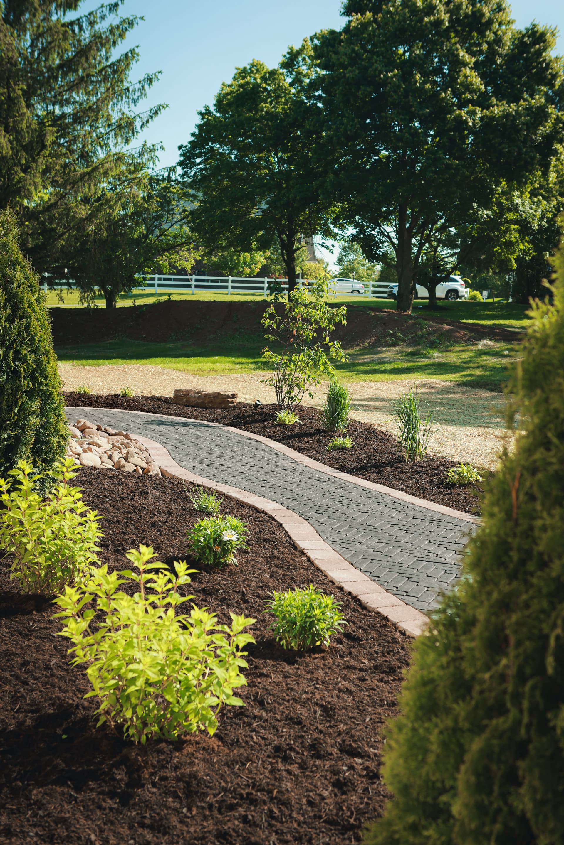 Gallery photos for Full Outdoor Overhaul at a Union, KY Property: Image #9